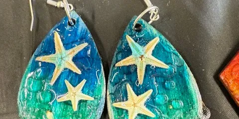 Resin Jewelry Workshop