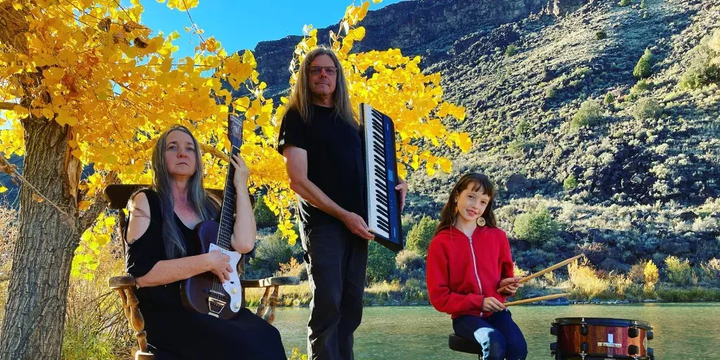 House Concert: Small Birds of Sound