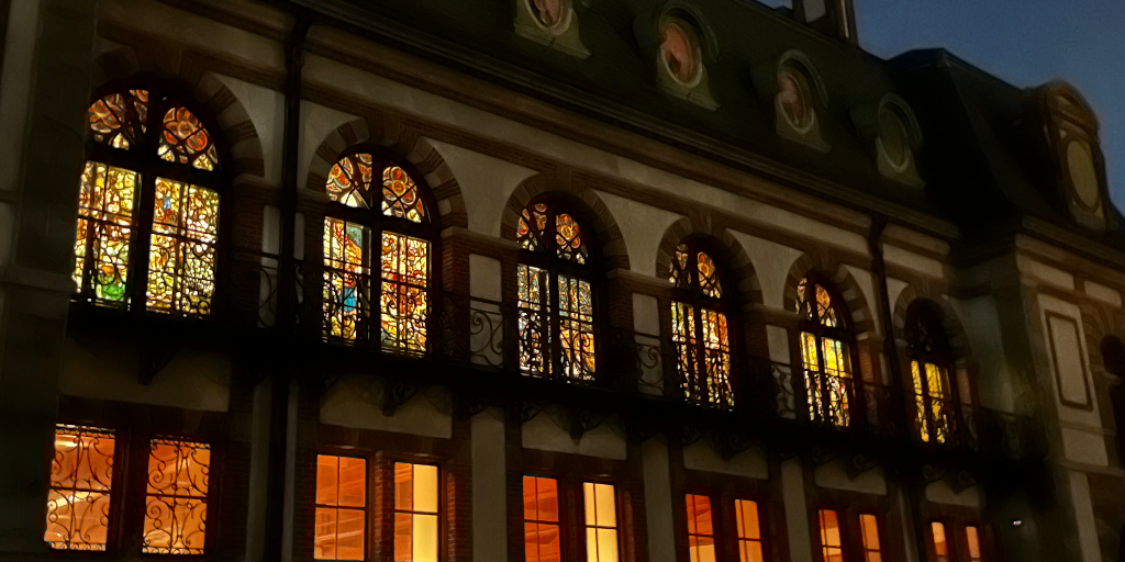The Candlelight Walk with Ghosts Tour