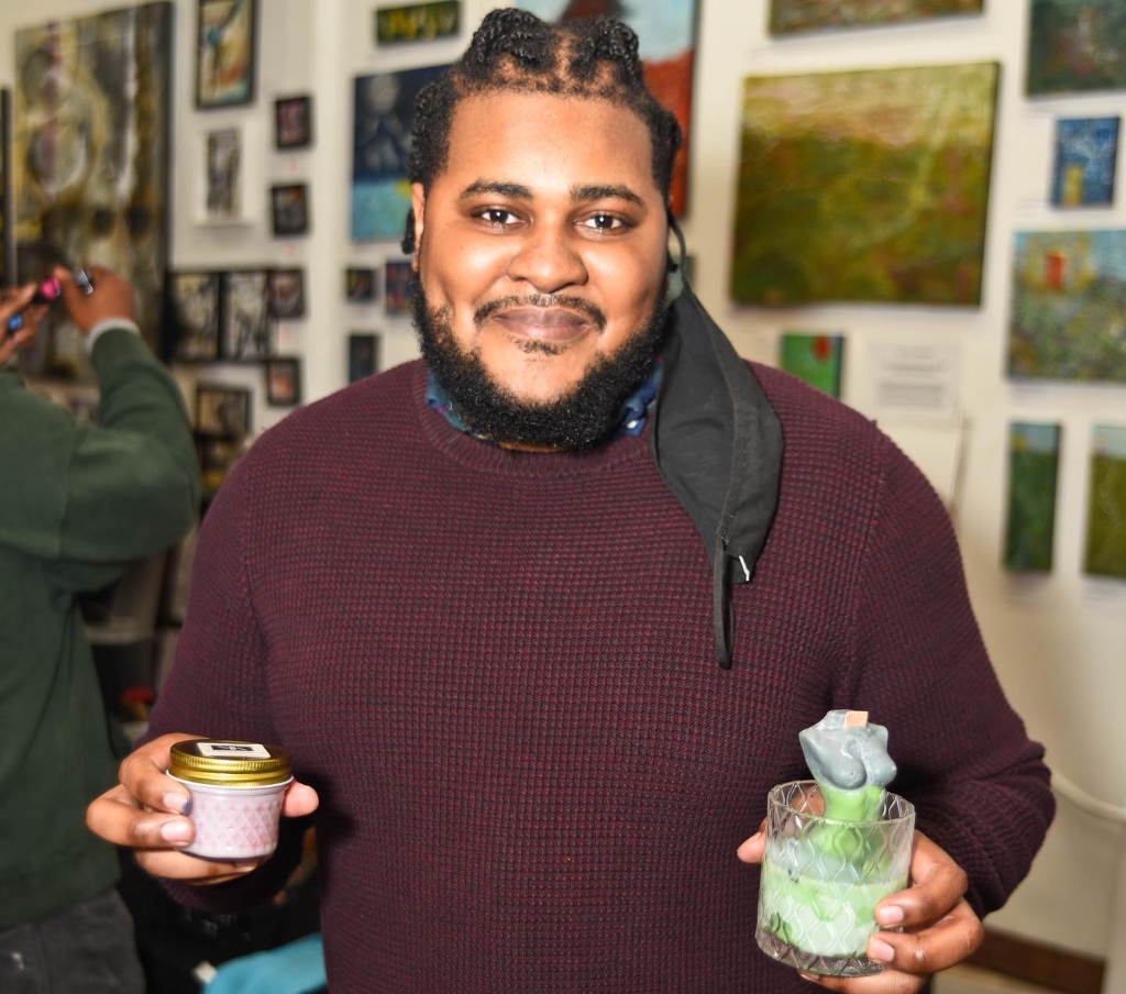 Sip & Smell Experience NYC - Men Love Candles Too!