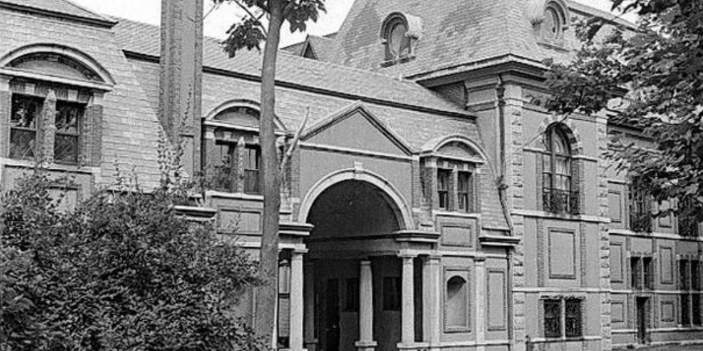 The Belcourt Guided Tour