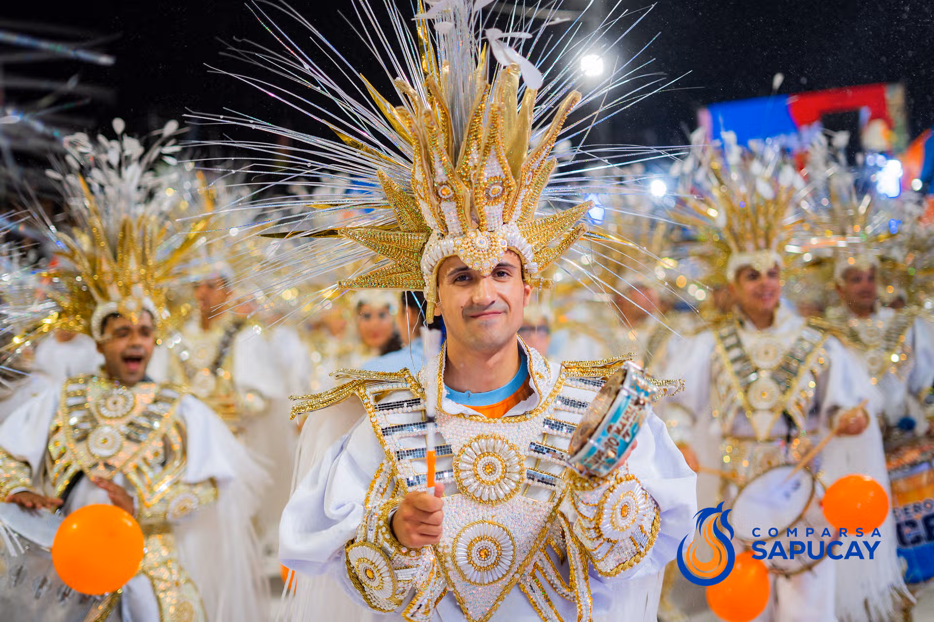 Galeria de fotos de la Cuarta Noche de Corso 14-02-26