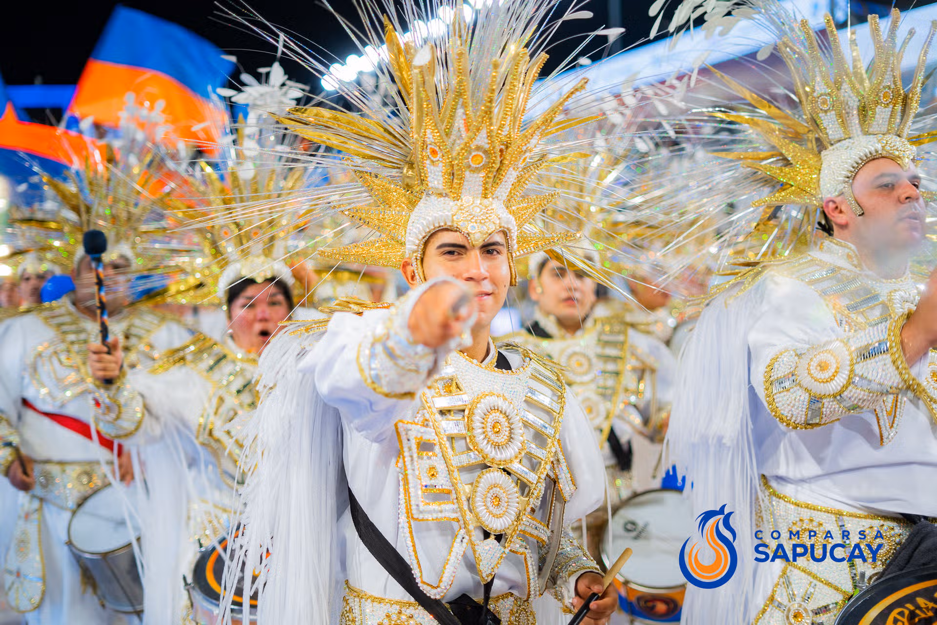 Galeria de fotos de la Cuarta Noche de Corso 14-02-26