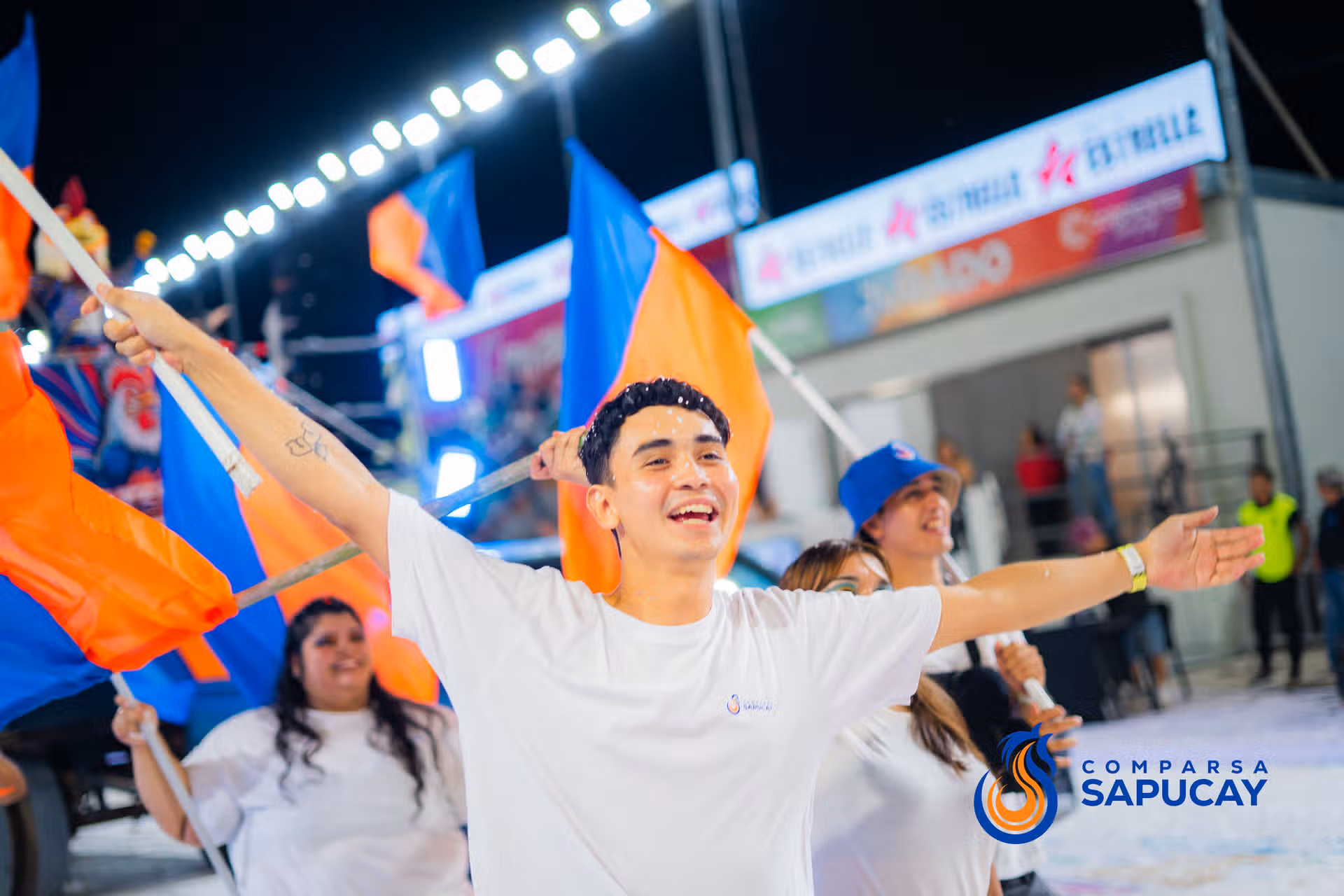 Galeria de fotos de la Cuarta Noche de Corso 14-02-26