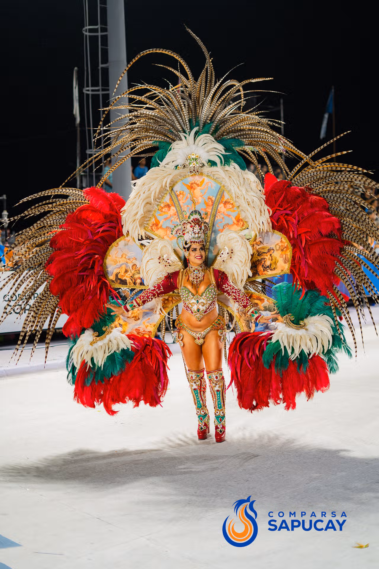 Galeria de fotos de la Cuarta Noche de Corso 14-02-26