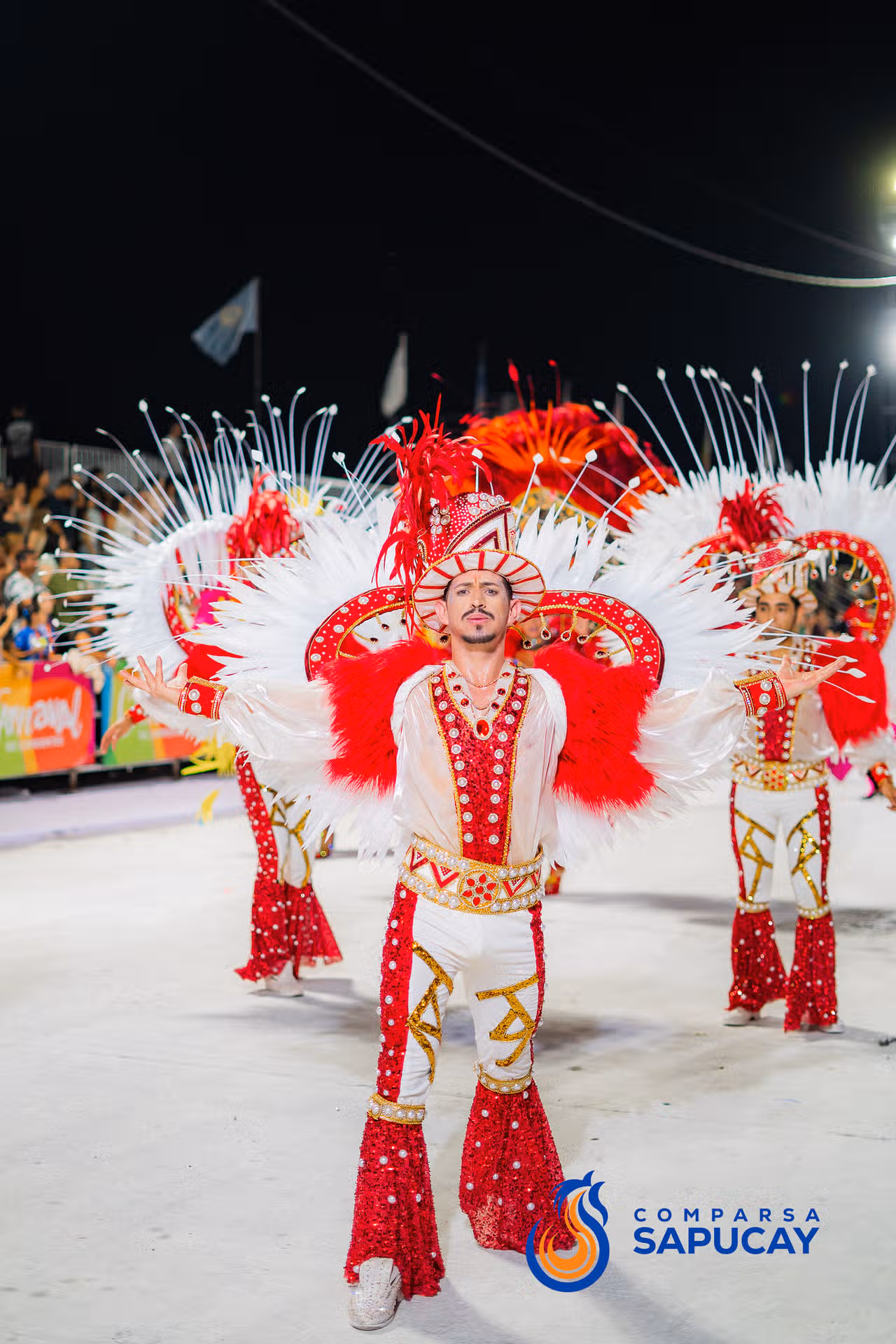 Galeria de fotos de la Cuarta Noche de Corso 14-02-26