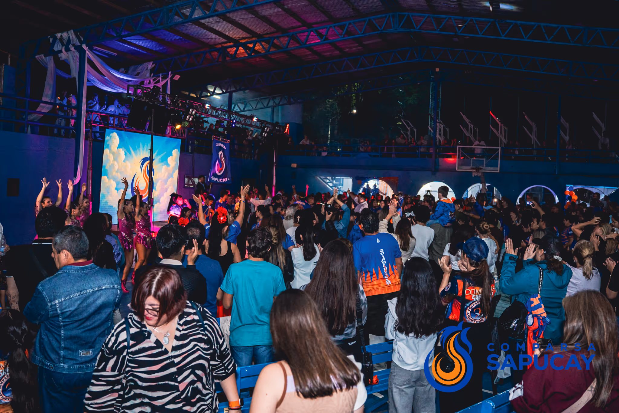 Galería de fotos de la Fiesta 01-11-25