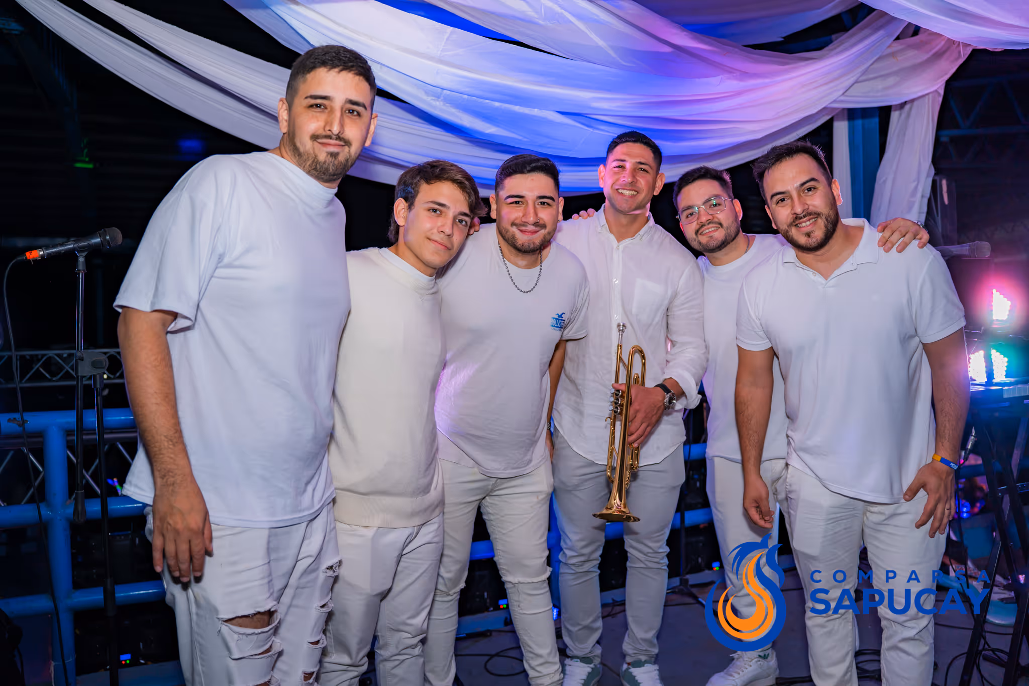 Galería de fotos de la Fiesta 01-11-25