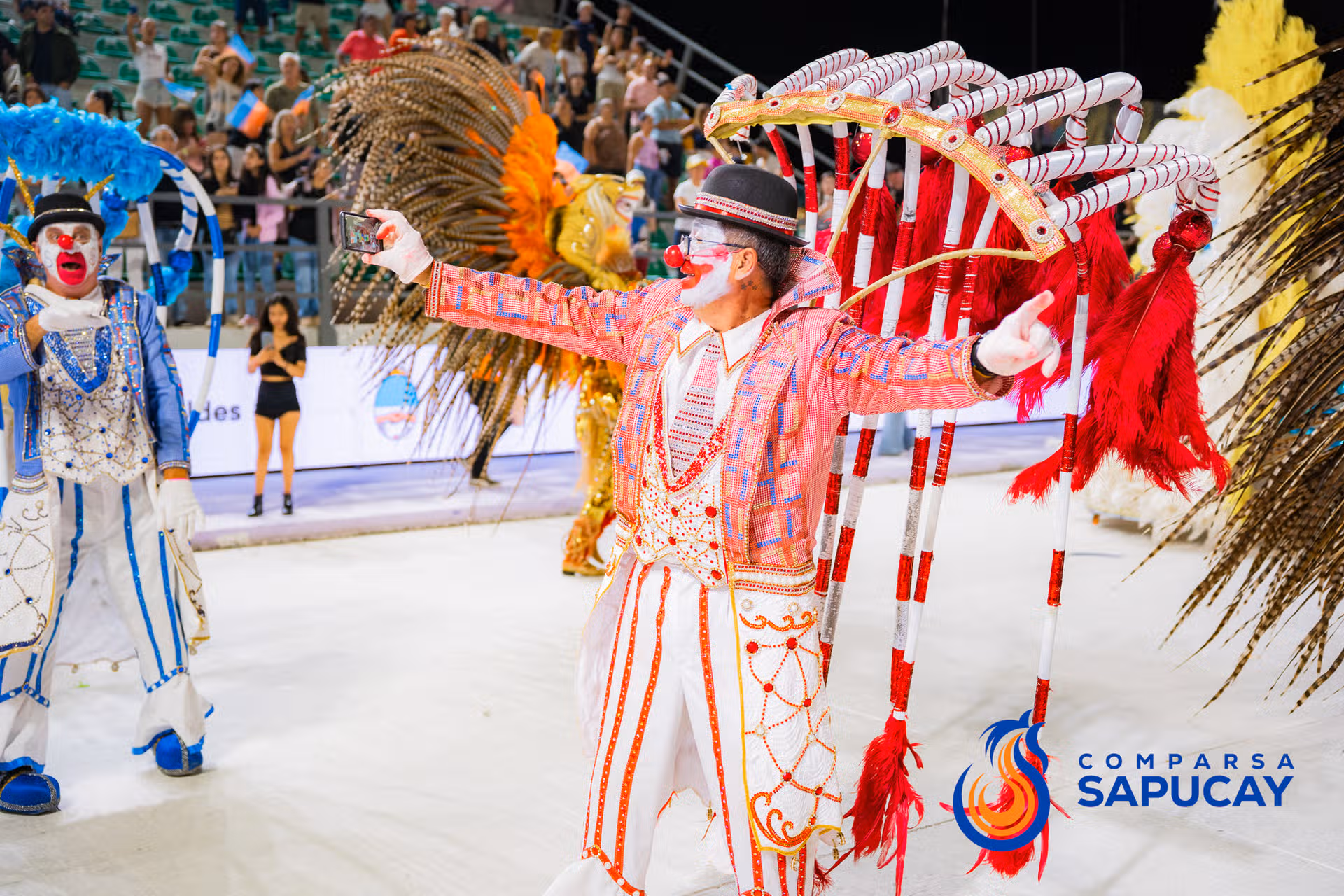 Galeria de fotos de la Novena Noche de Corso 27-02-26