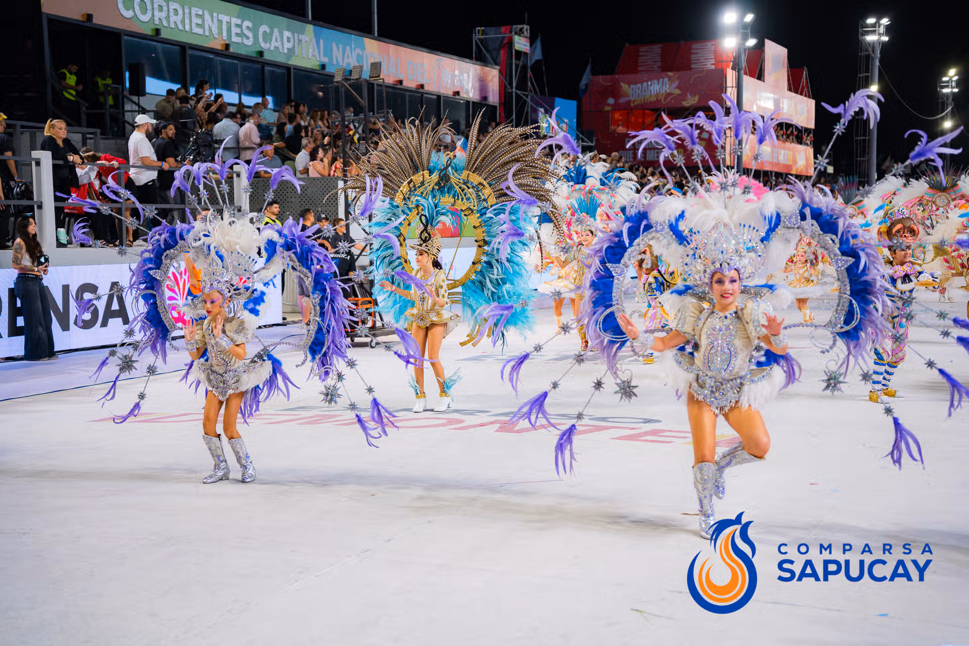 Galeria de fotos de la Novena Noche de Corso 27-02-26