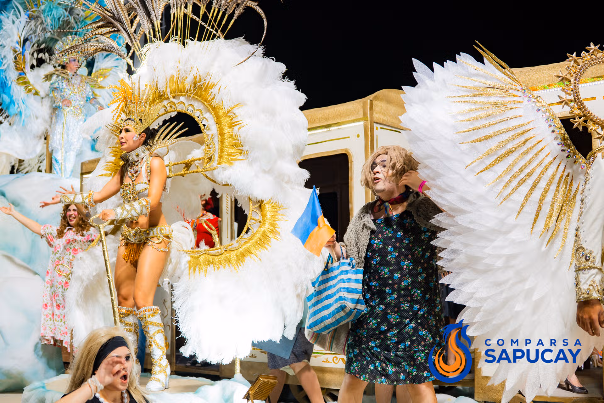 Galeria de fotos de la Novena Noche de Corso 27-02-26