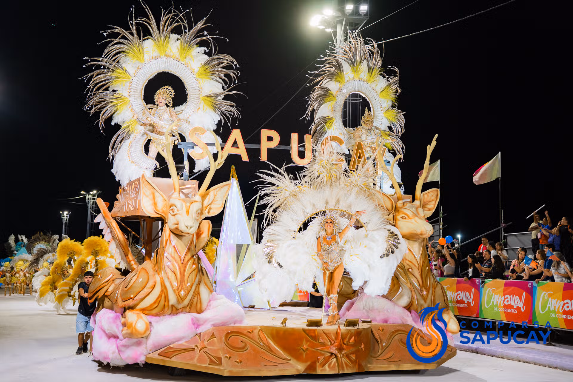 Galeria de fotos de la Novena Noche de Corso 27-02-26