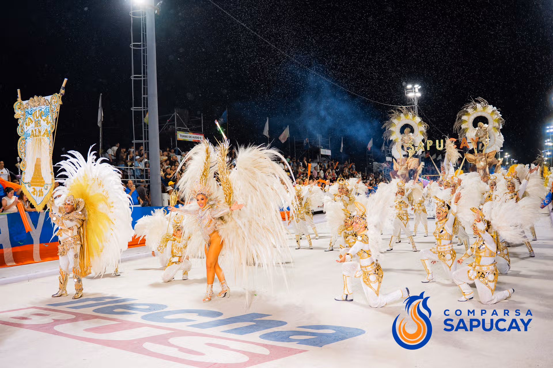 Galeria de fotos de la Novena Noche de Corso 27-02-26