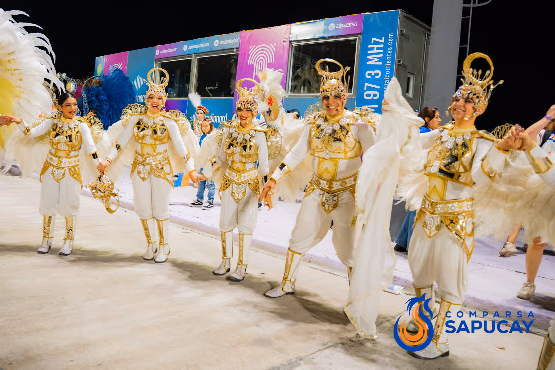 Galeria de fotos de la Novena Noche de Corso 27-02-26