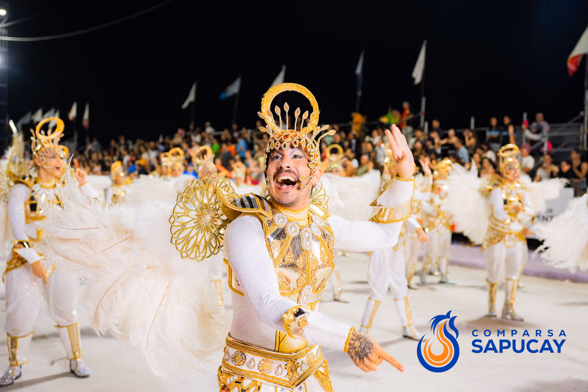 Galería de fotos de la Octava Noche de Corso 21-02-26