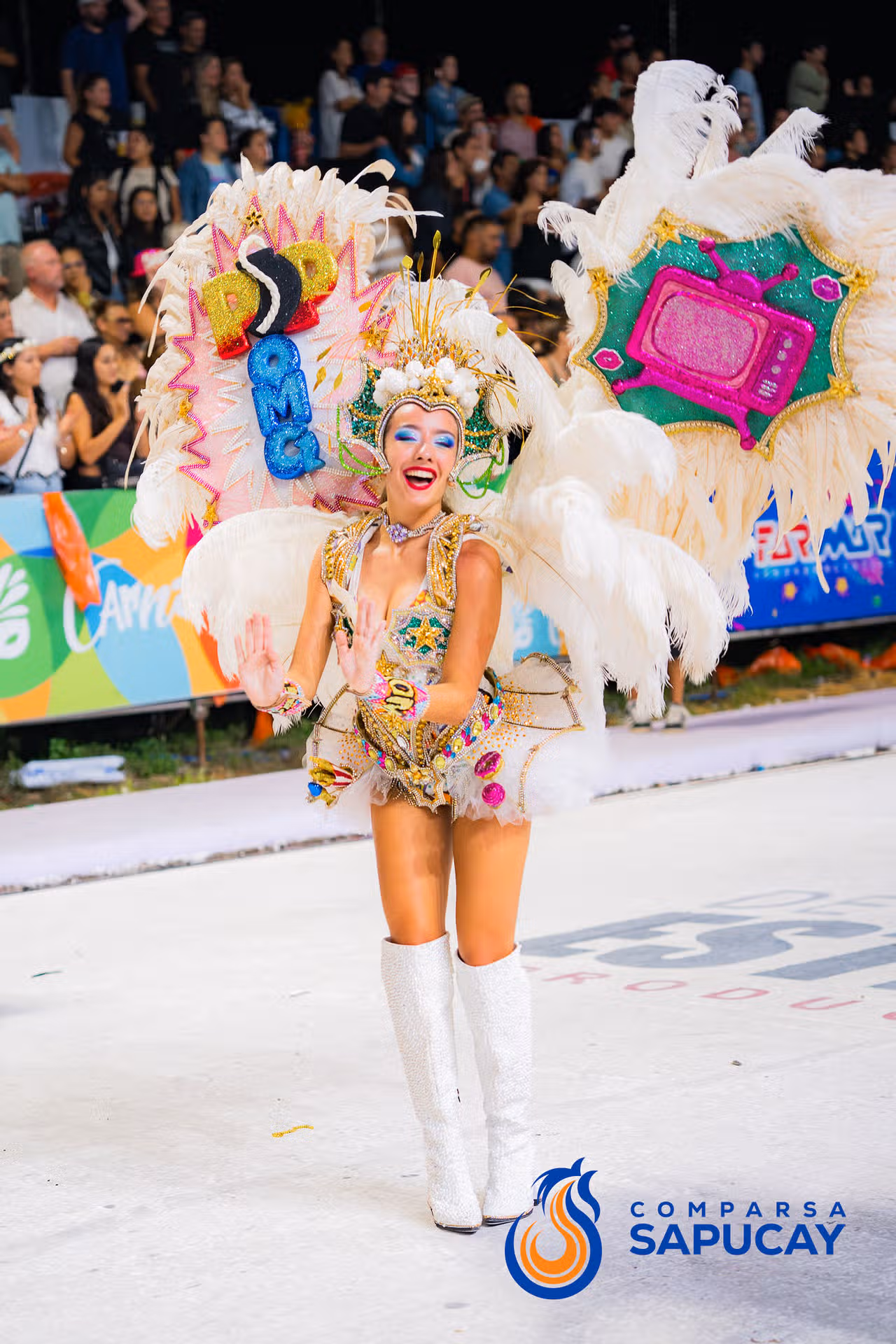 Galería de fotos de la Octava Noche de Corso 21-02-26