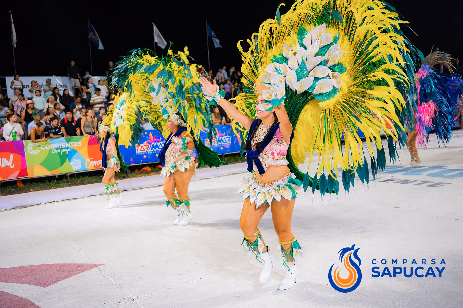 Galería de fotos de la Octava Noche de Corso 21-02-26