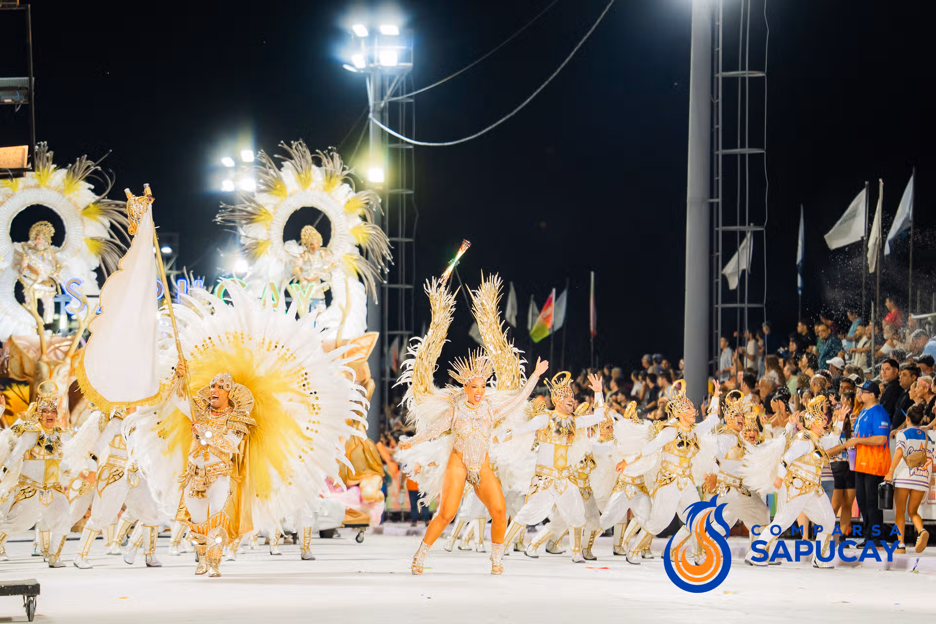 Galería de fotos de la Octava Noche de Corso 21-02-26