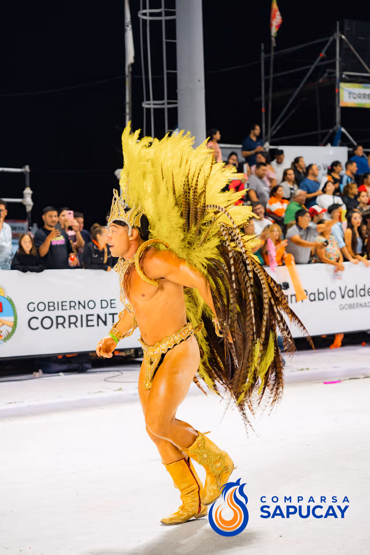 Galería de fotos de la Octava Noche de Corso 21-02-26