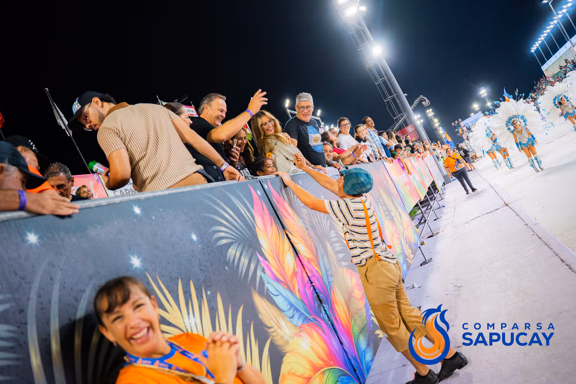 Galería de fotos de la Octava Noche de Corso 21-02-26