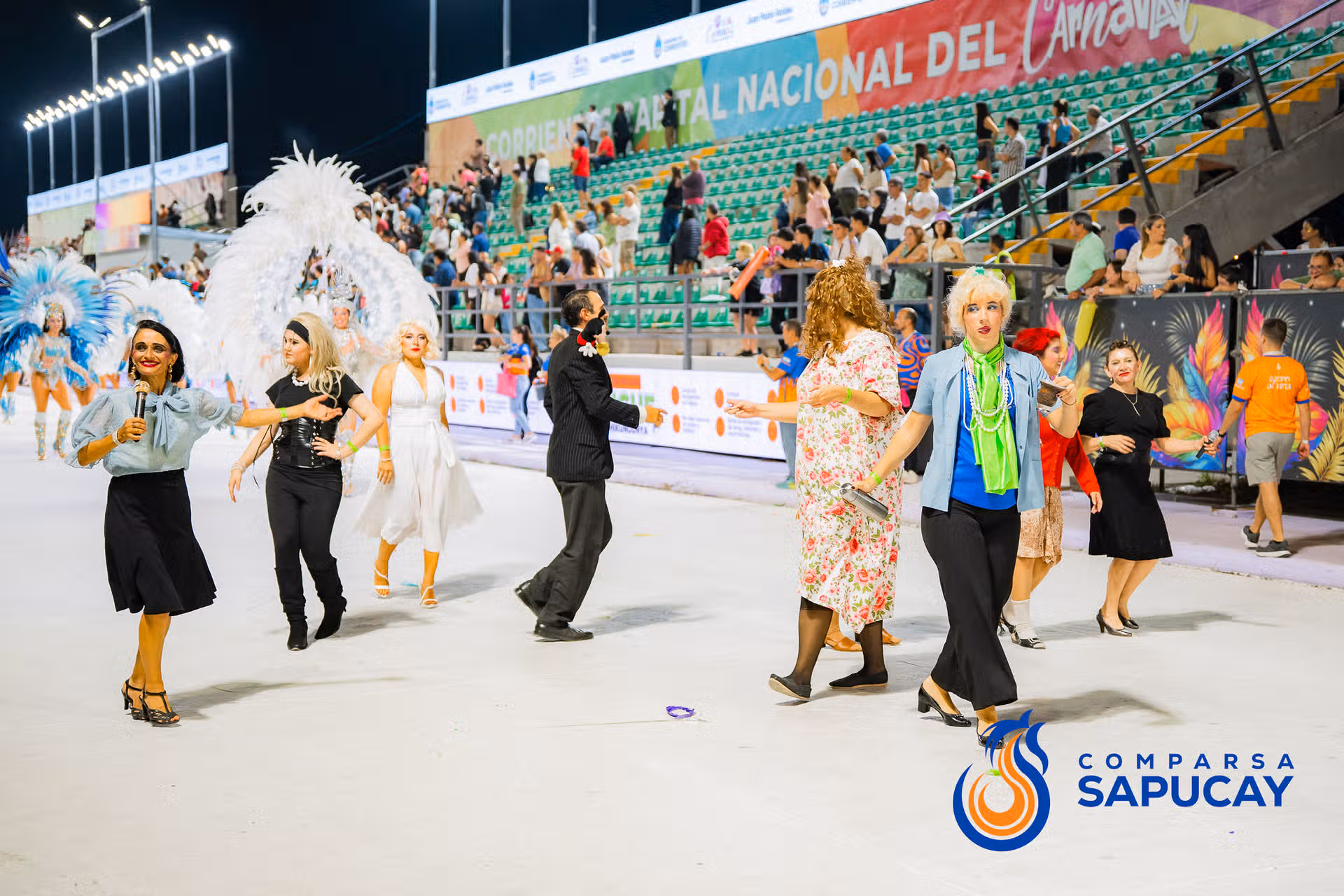 Galería de fotos de la Octava Noche de Corso 21-02-26