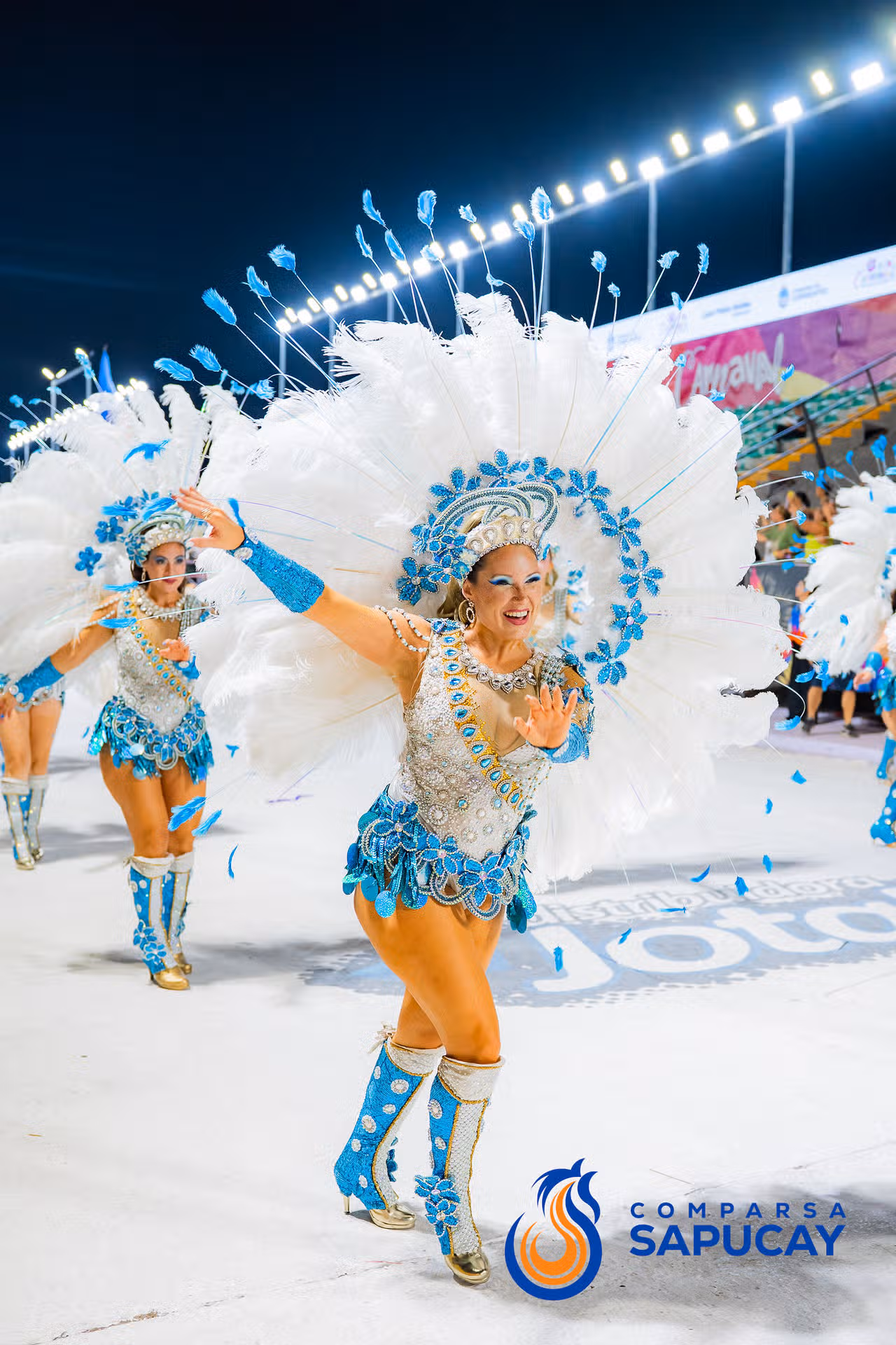 Galería de fotos de la Octava Noche de Corso 21-02-26