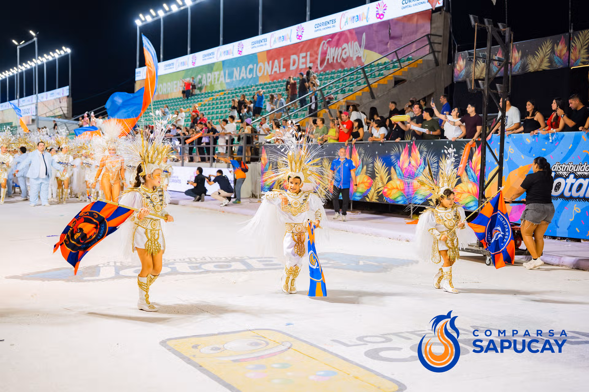 Galería de fotos de la Octava Noche de Corso 21-02-26
