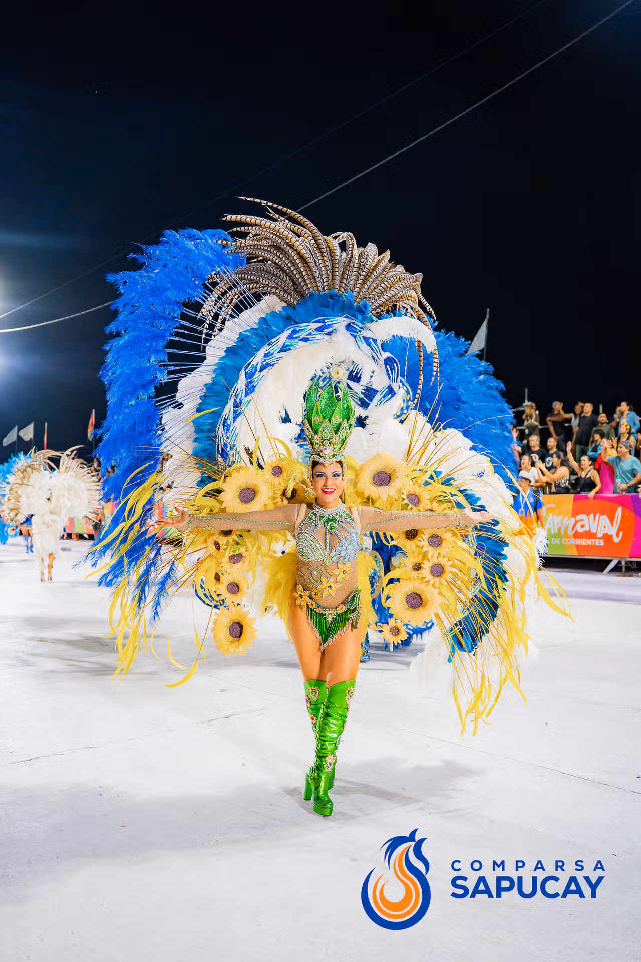 Galería de fotos de la Octava Noche de Corso 21-02-26