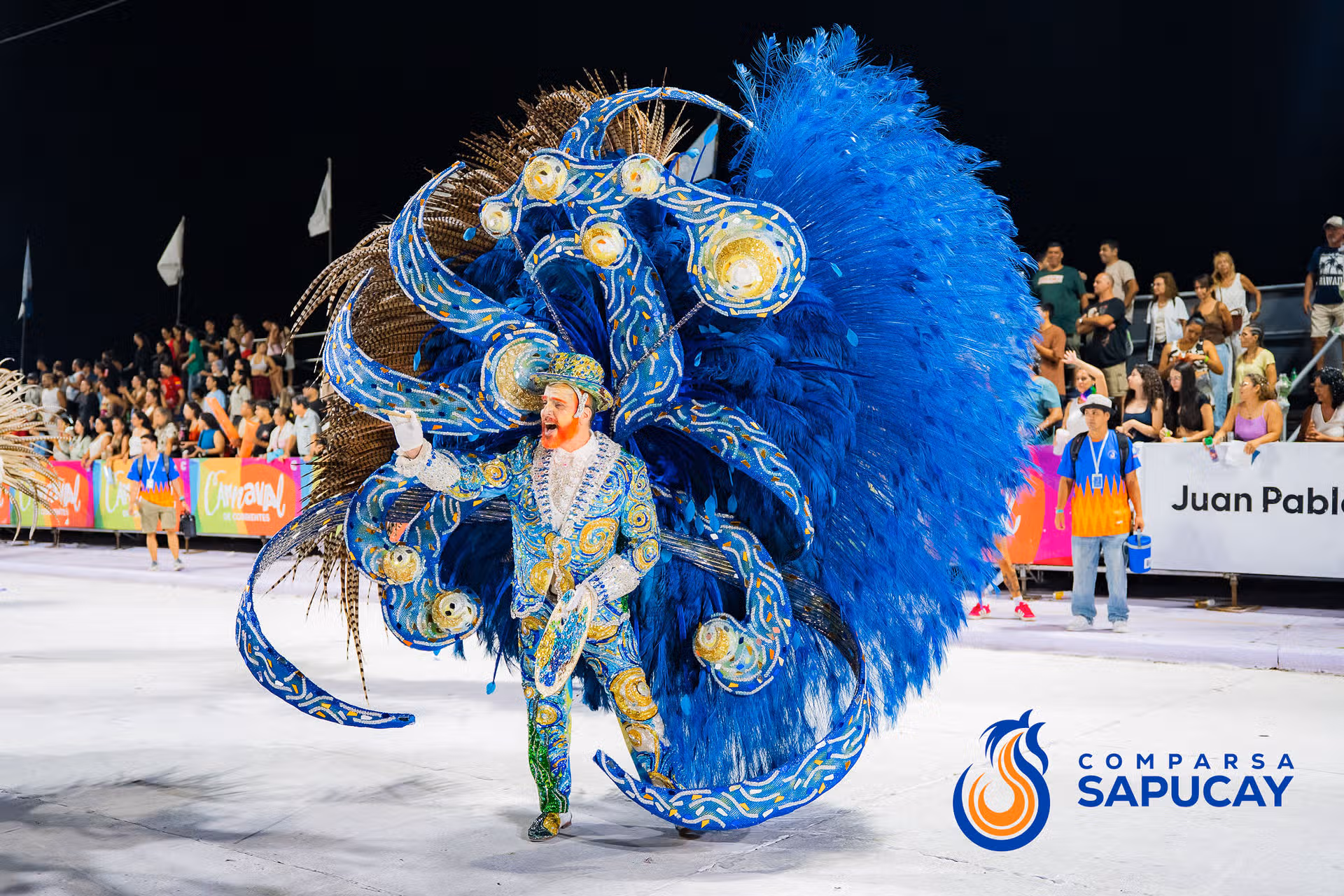 Galería de fotos de la Octava Noche de Corso 21-02-26