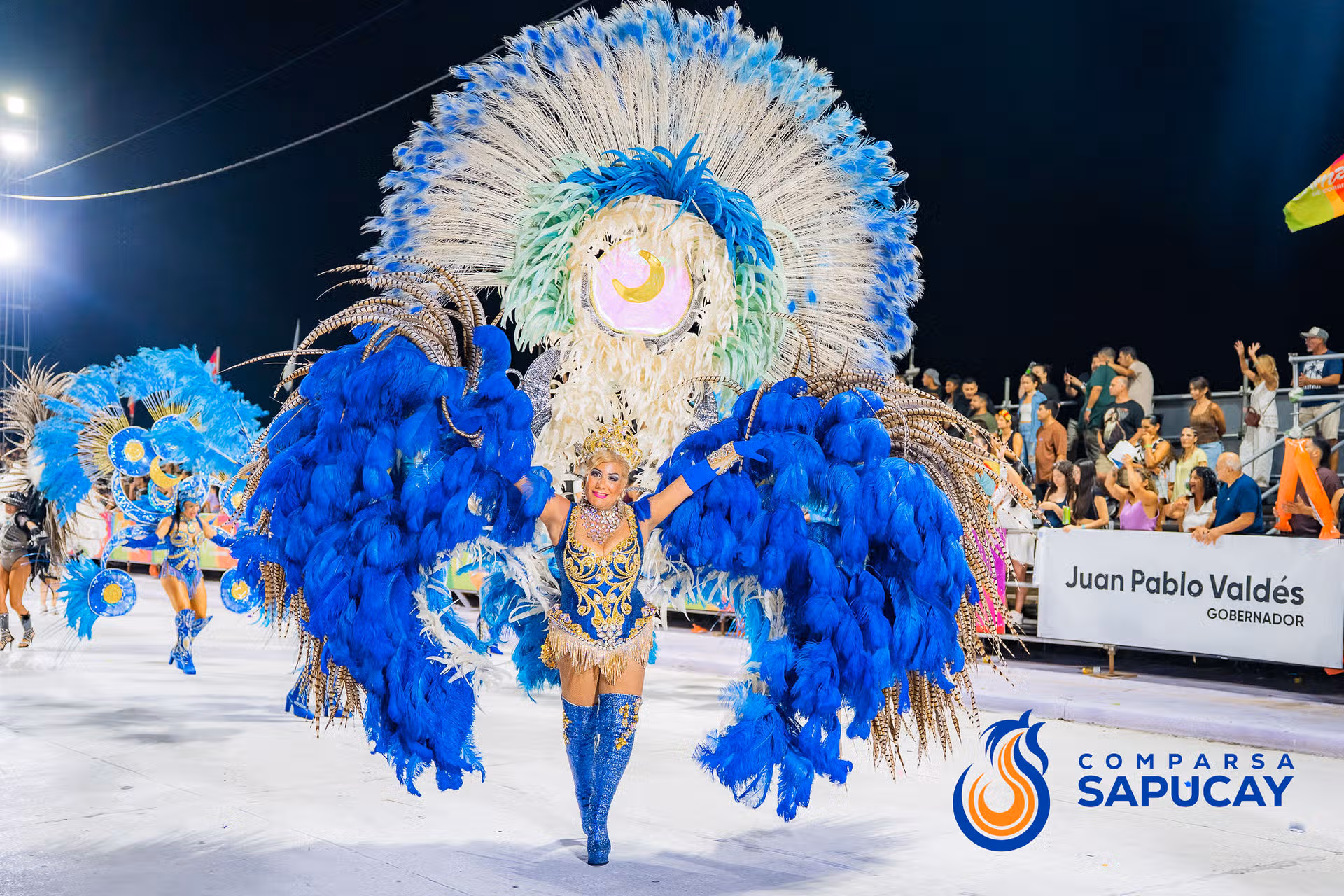 Galería de fotos de la Octava Noche de Corso 21-02-26