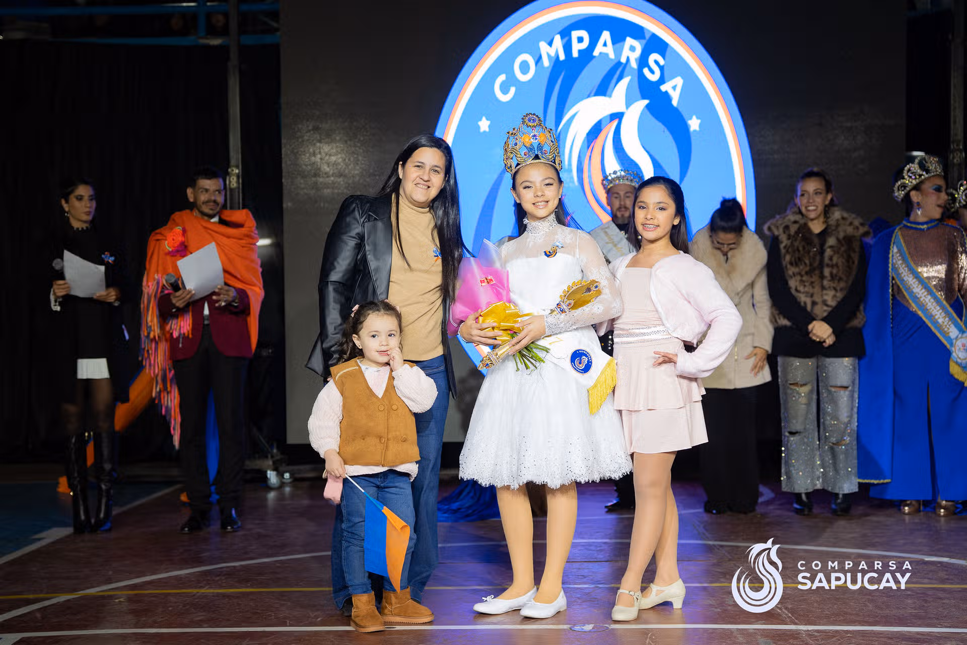 Galería de fotos de la presentación de figuras y tema 2027