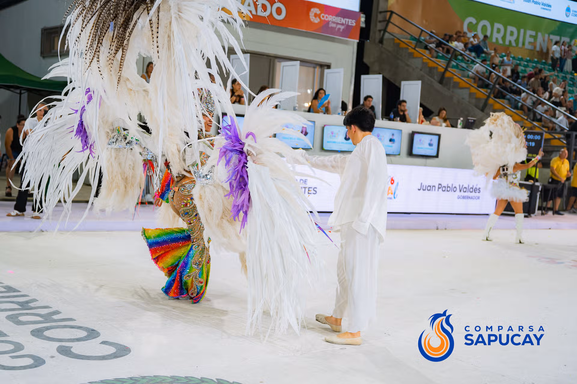 Galeria de fotos de la Quinta Noche de Corso 15-02-26