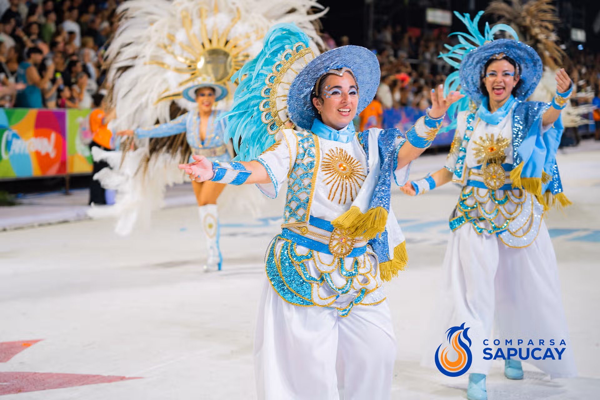 Galeria de fotos de la Quinta Noche de Corso 15-02-26