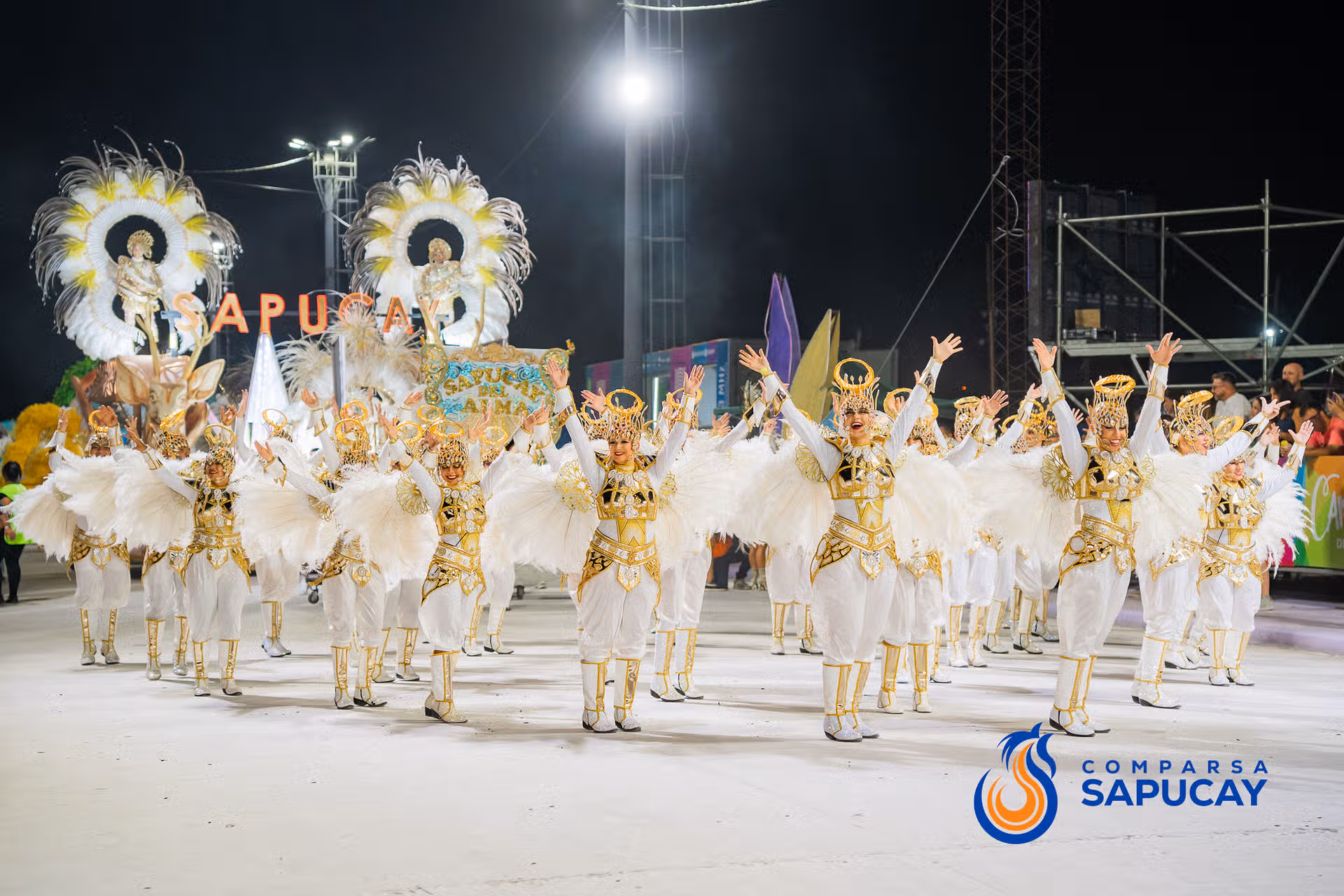 Galeria de fotos de la Quinta Noche de Corso 15-02-26