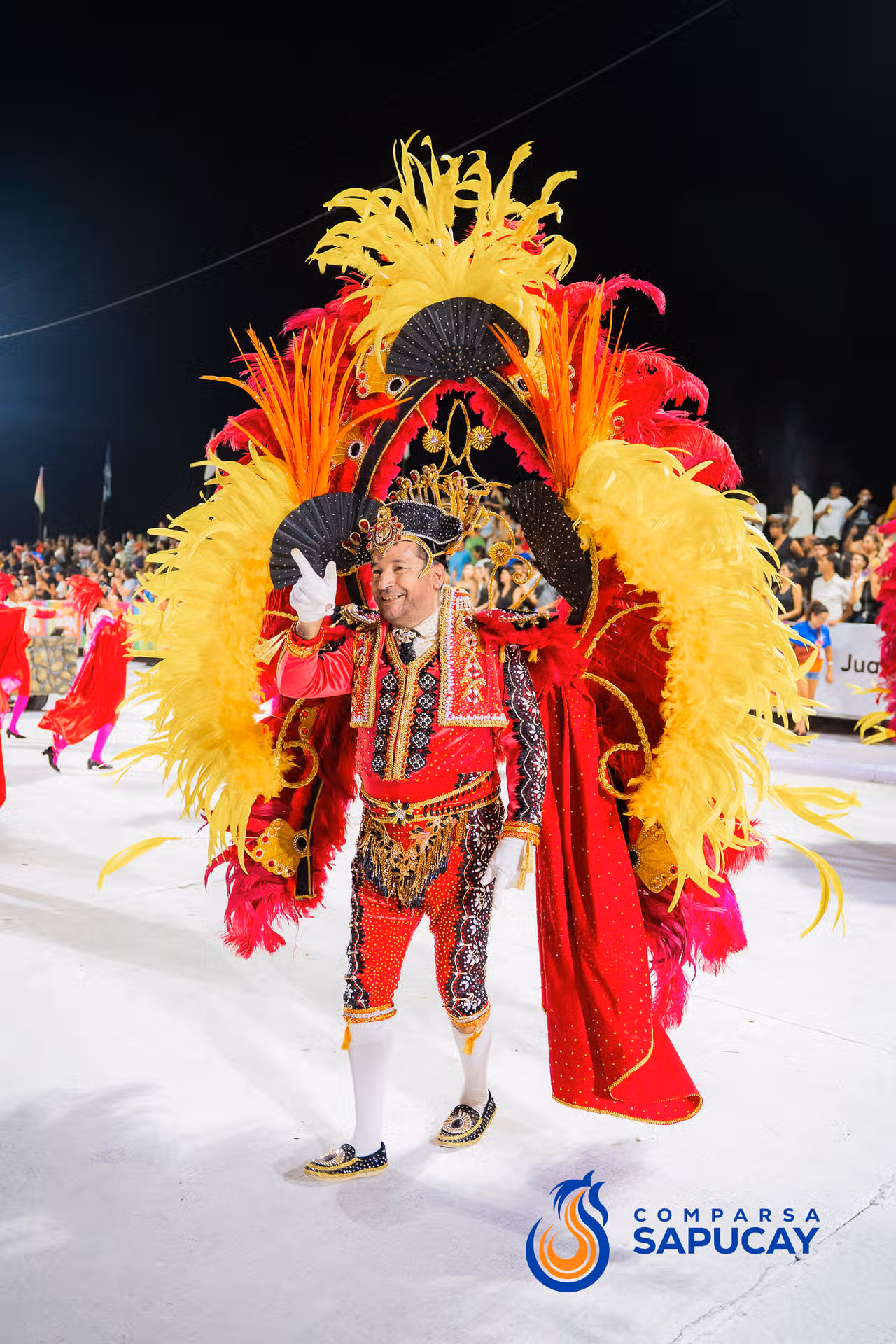 Galeria de fotos de la Quinta Noche de Corso 15-02-26