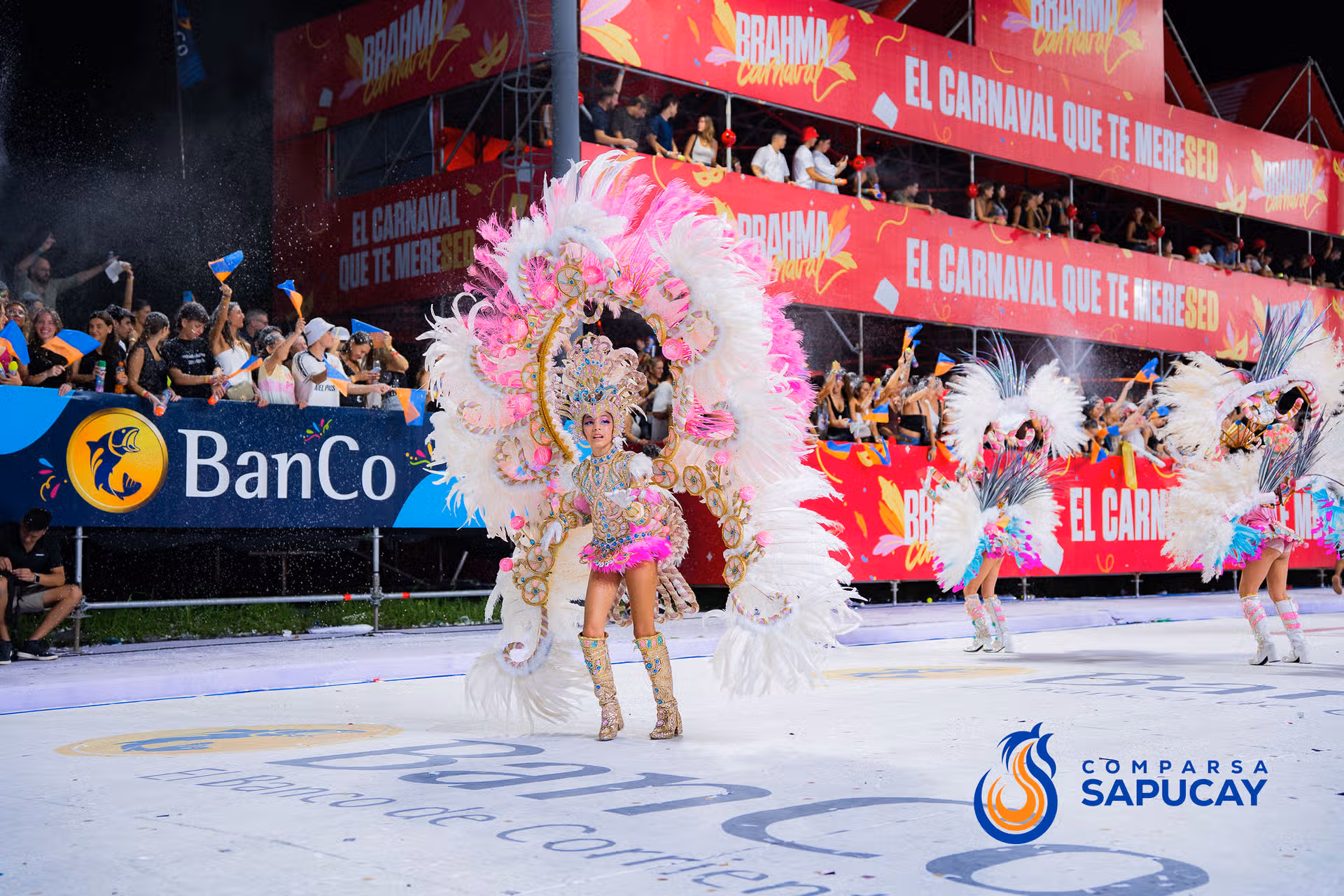 Galeria de fotos de la Segunda Noche de Corso 06-02-26