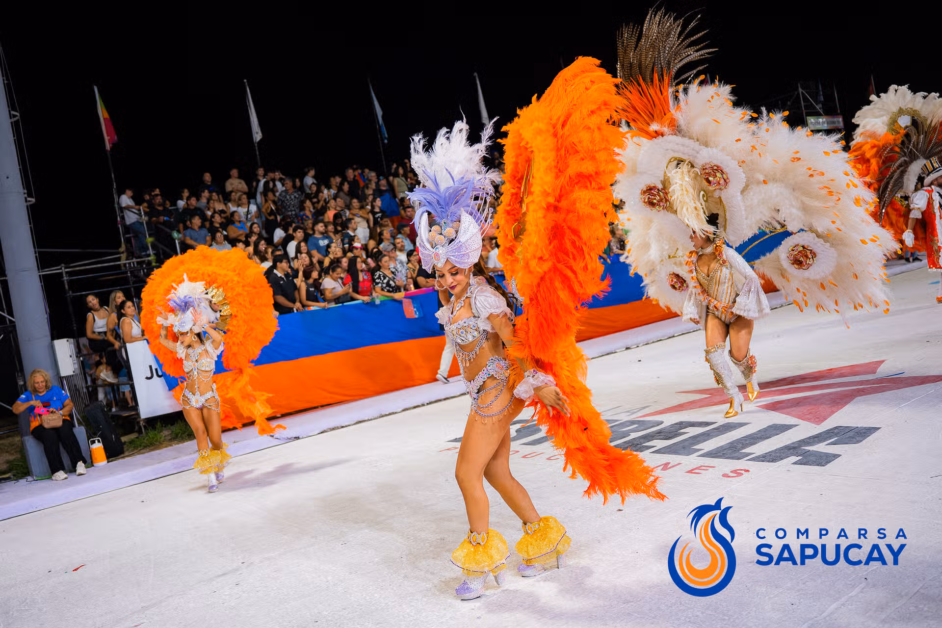 Galería de fotos de la Séptima Noche de Corso 20-02-26