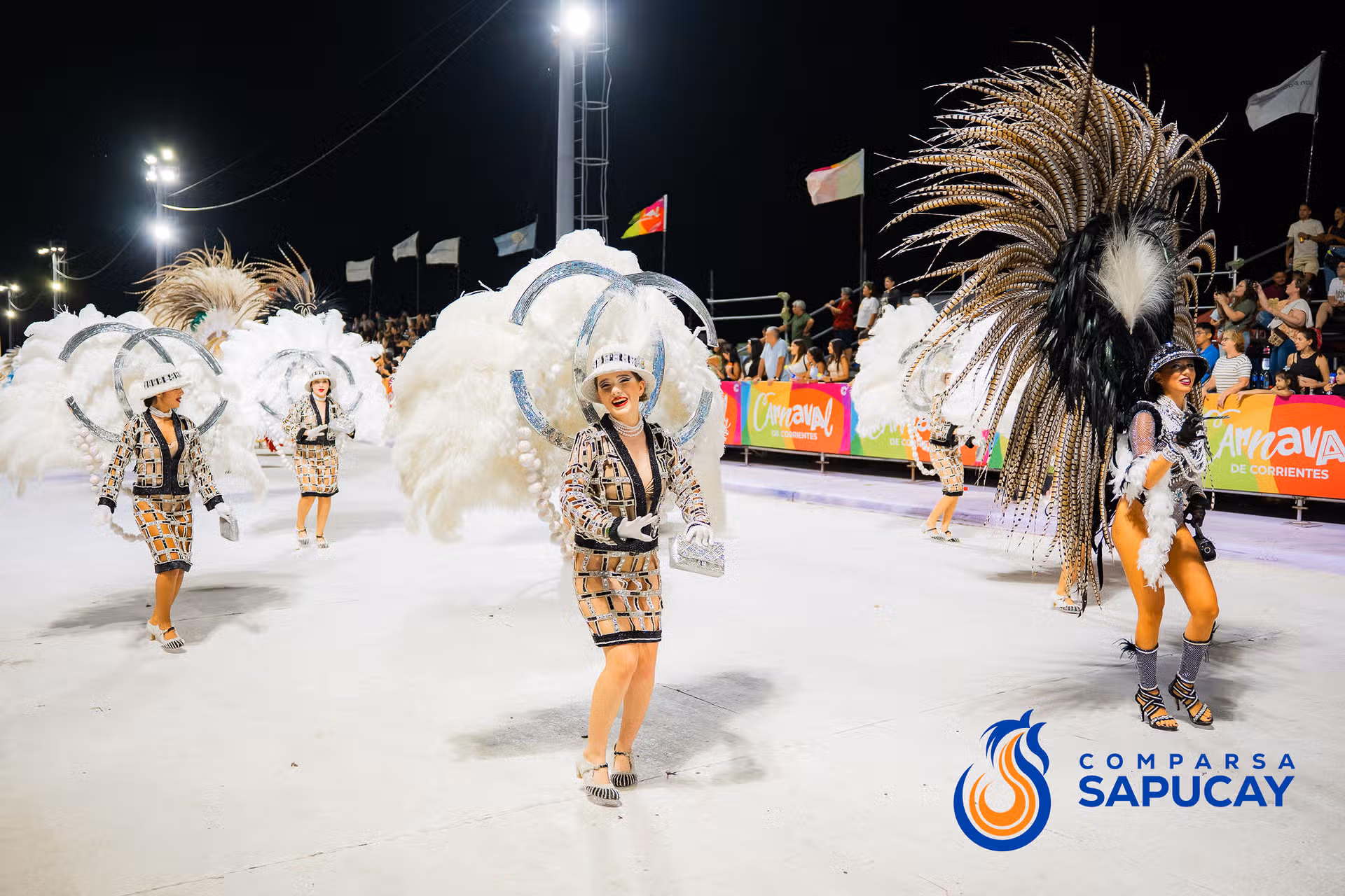 Galería de fotos de la Séptima Noche de Corso 20-02-26