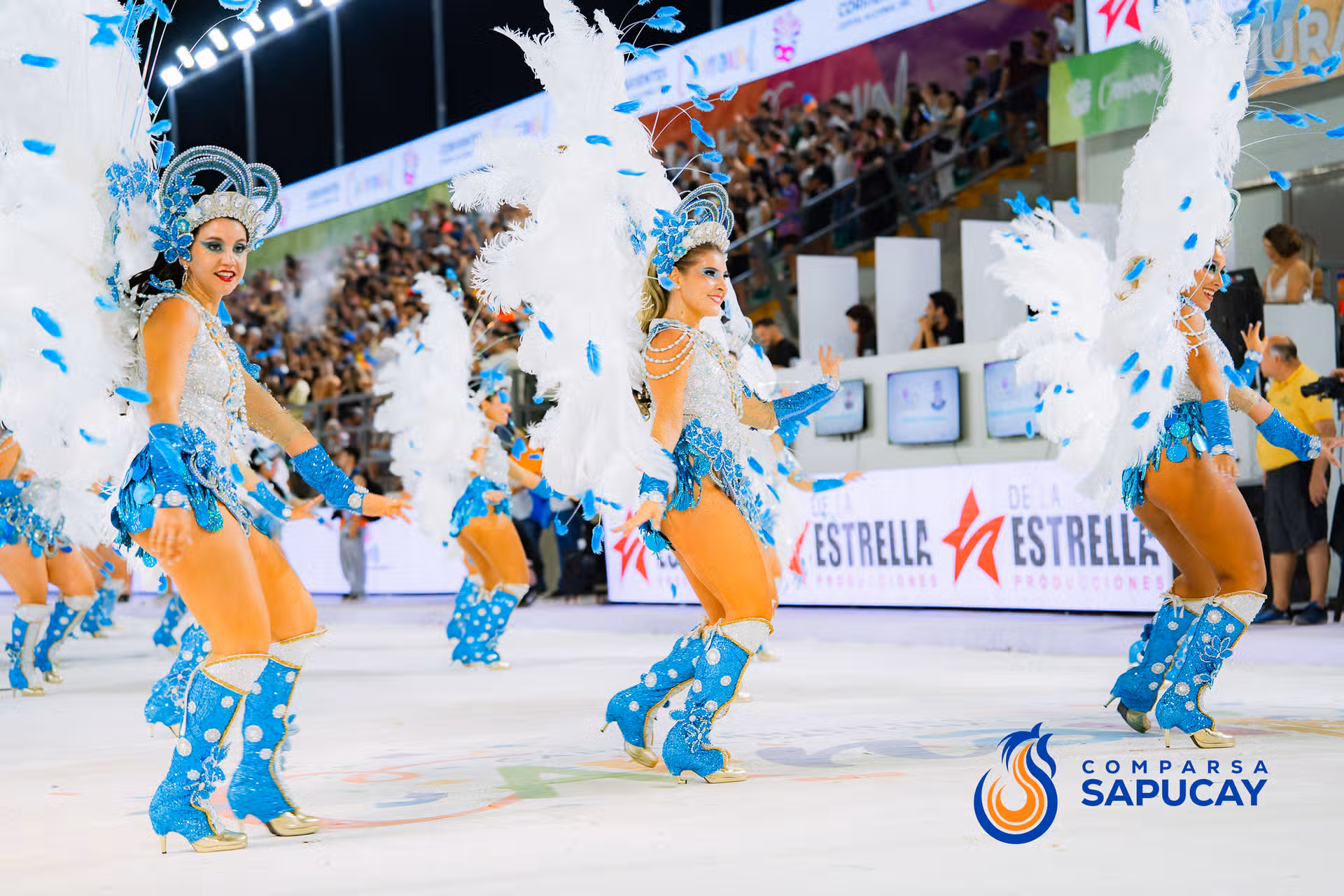 Galeria de fotos de la Tercera Noche de Corso 07-02-26