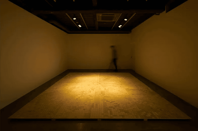 築山有城 アーカイブ展:雷鳴の十年