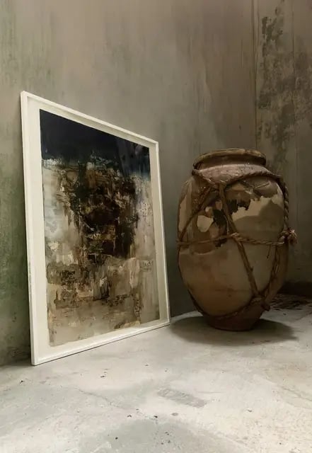 絵画と古物の展示画像