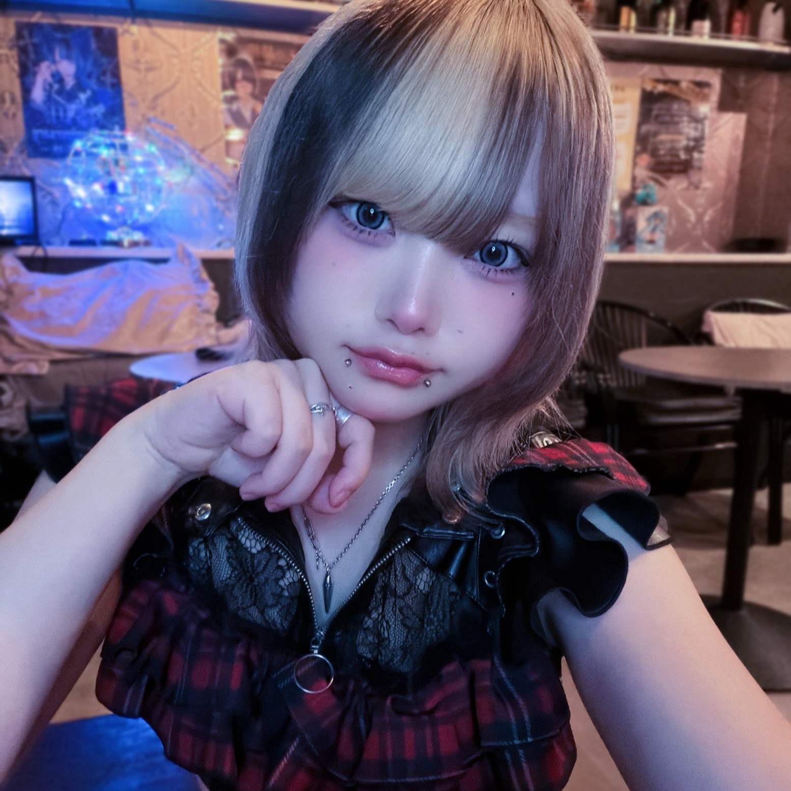 りせ