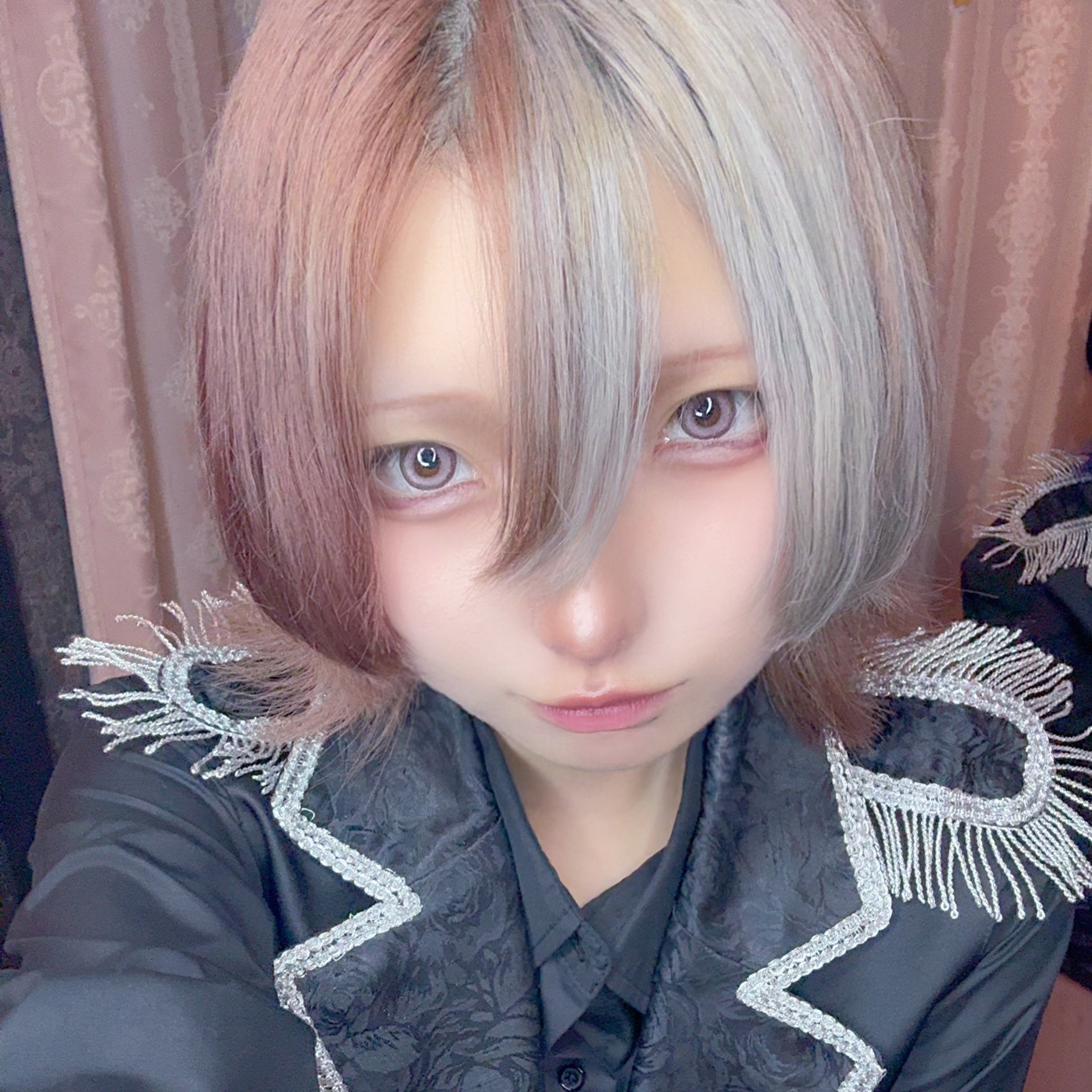 仍ル