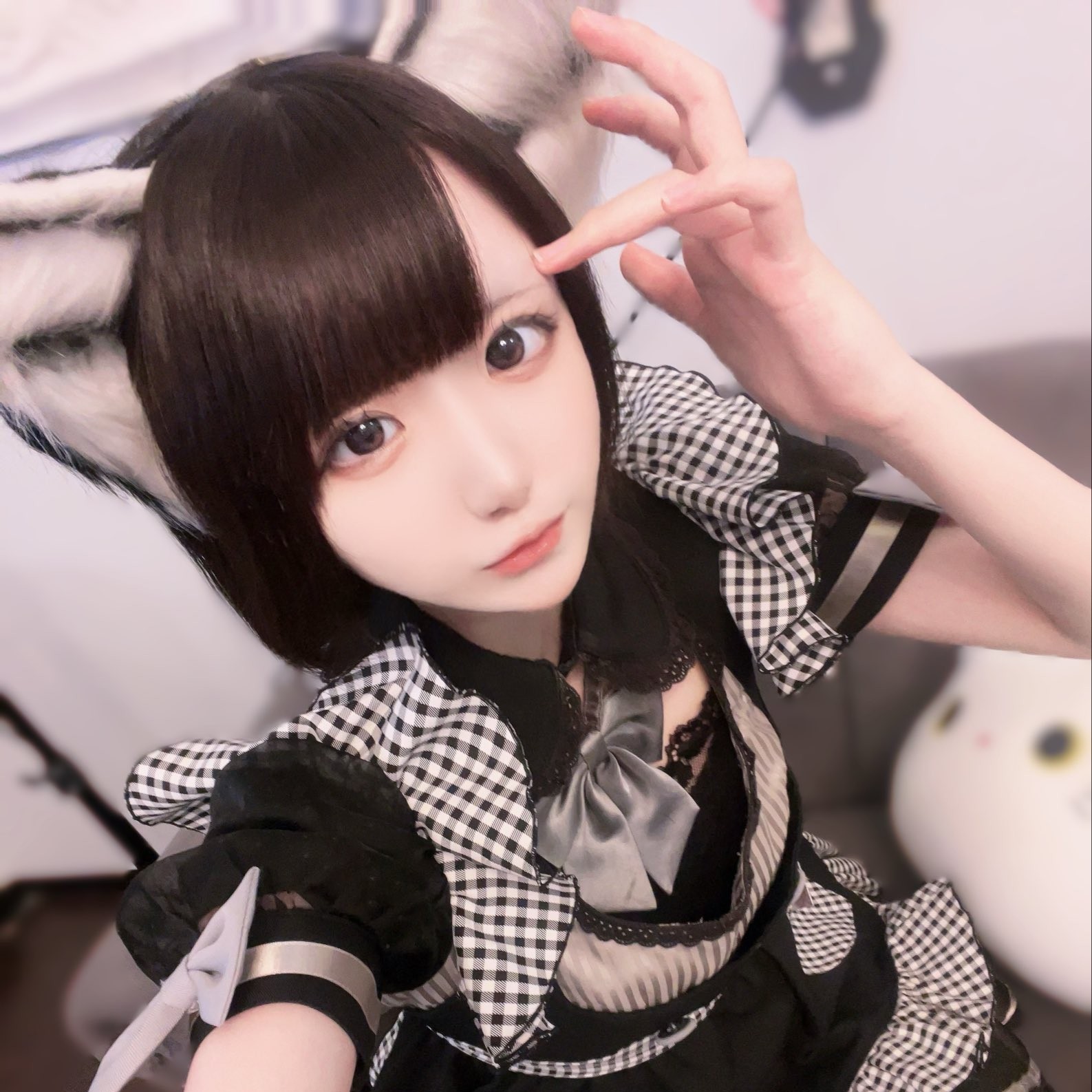 みる