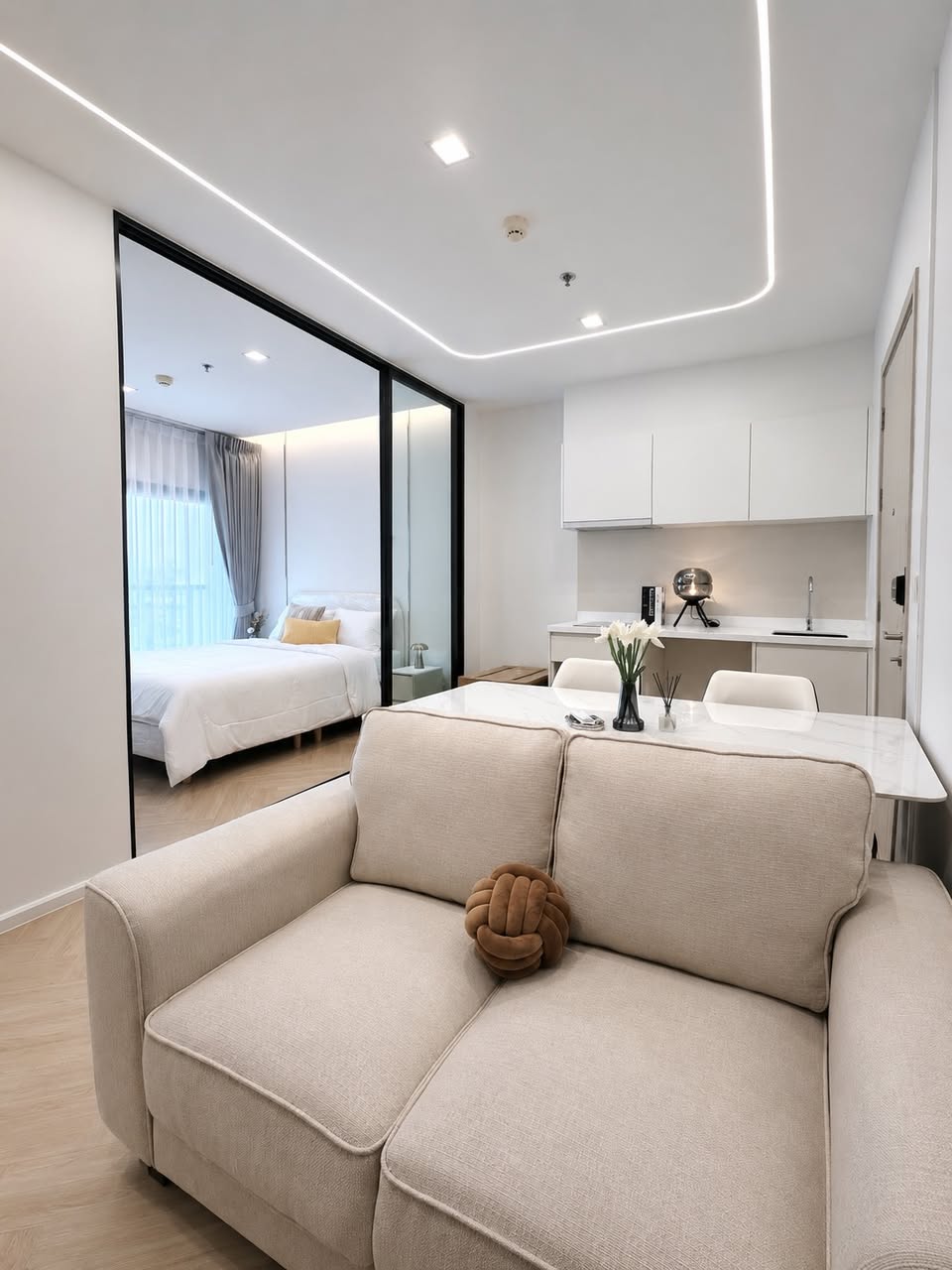 For Sale: Life Sukhumvit 48 · 2 Bed 40 sqm Floor 10 (Fully Furnished, Move-in Ready)