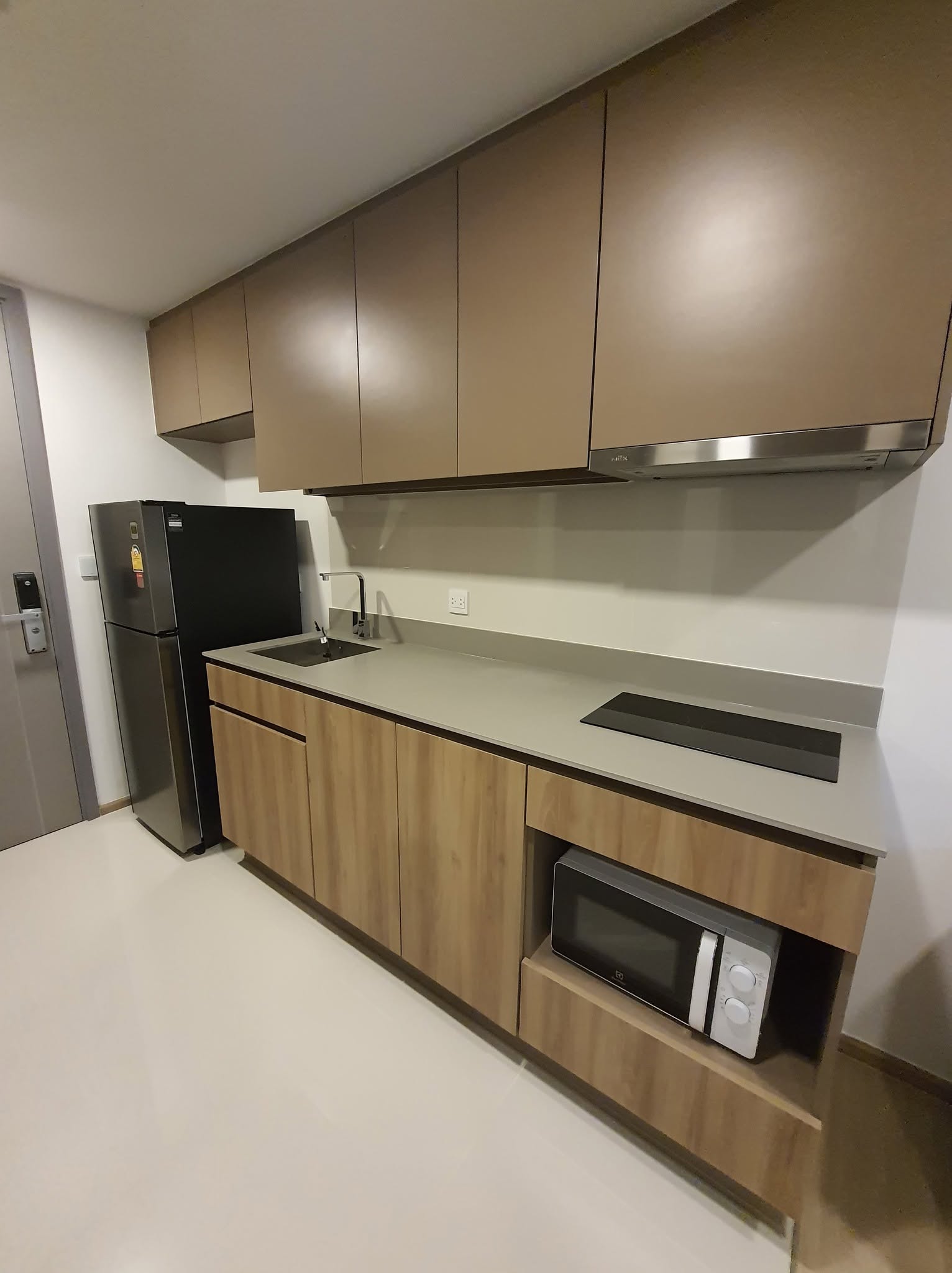 Taka Haus Ekkamai · 1-Bedroom Condo for Rent on Floor 1