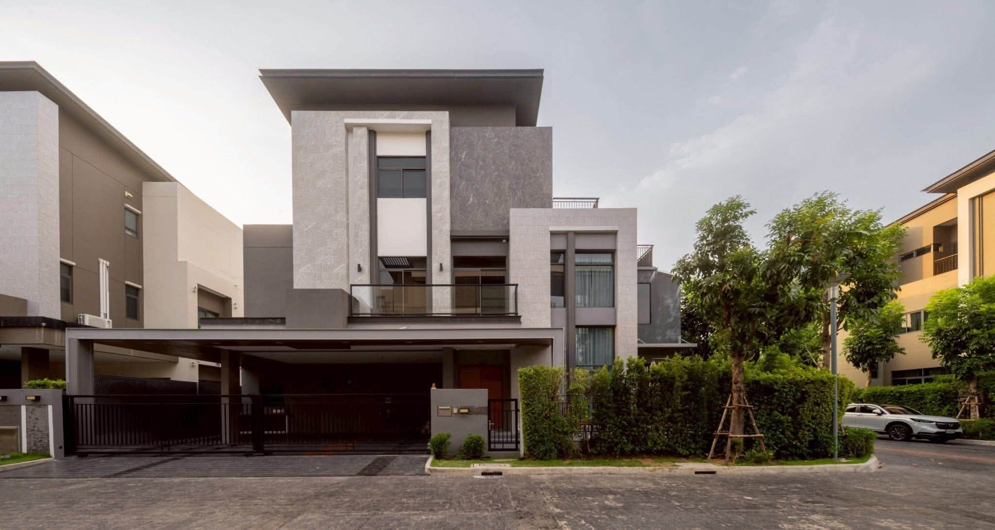For Rent: The Gentry Sukhumvit 101 · 5 Bed 580 sqm Floor 1 (Pet-Friendly, Move-in Ready)