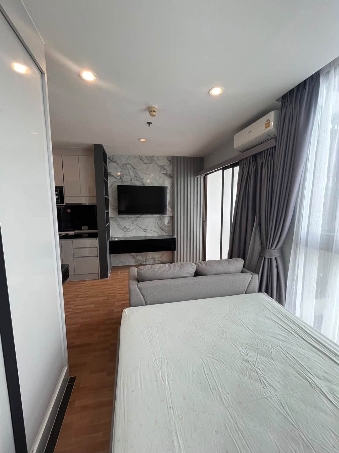 For Rent: Ideo Mix 103 · 1 Bedroom, 24 sqm, Floor 10 near BTS Udom Suk - รูปที่ 1