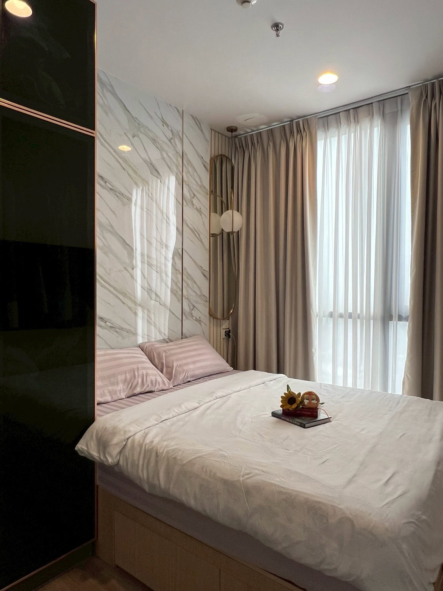 ให้เช่า OKA HAUS สุขุมวิท 36 · 1 ห้องนอน 27 ตร.ม. ชั้น 47