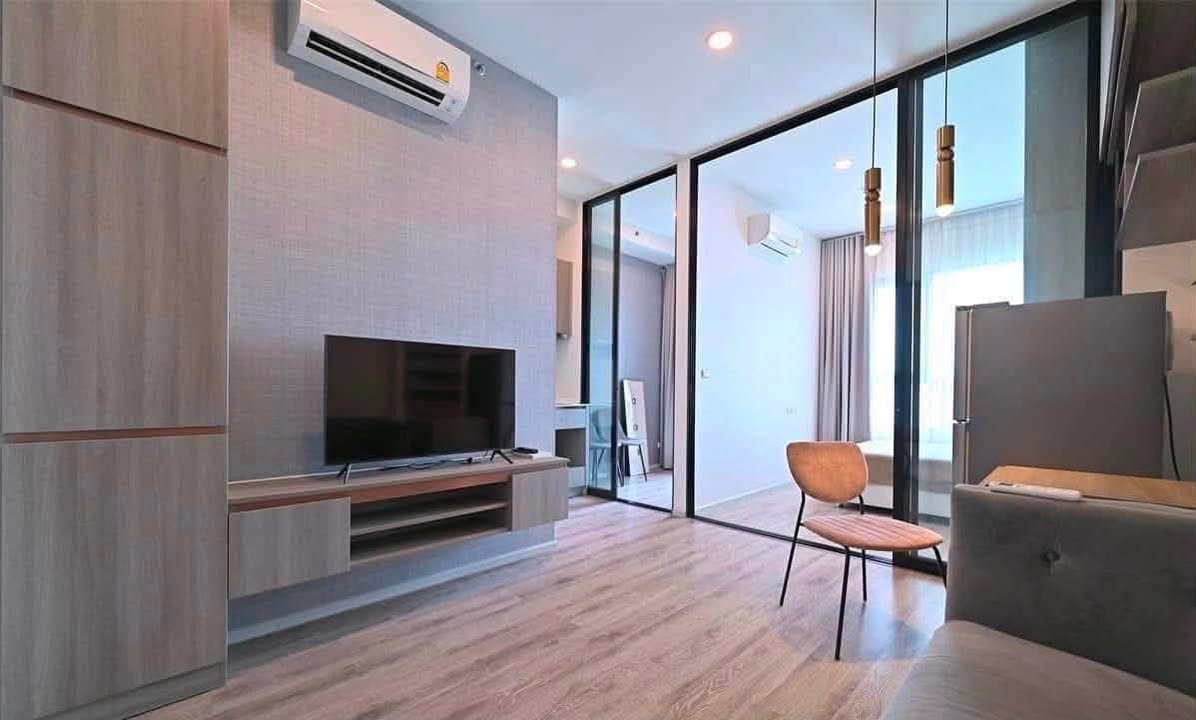 ขาย KNIGHTBRIDGE PRIME RATCHAYOTHIN · 1 ห้องนอน 31.4 ตร.ม. ชั้น 32 แต่งครบพร้อมอยู่ เฟอร์นิเจอร์เครื่องใช้ไฟฟ้าครบ